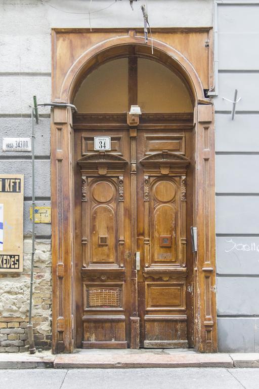 Authentic Klauzal Apartment Budapest Eksteriør billede